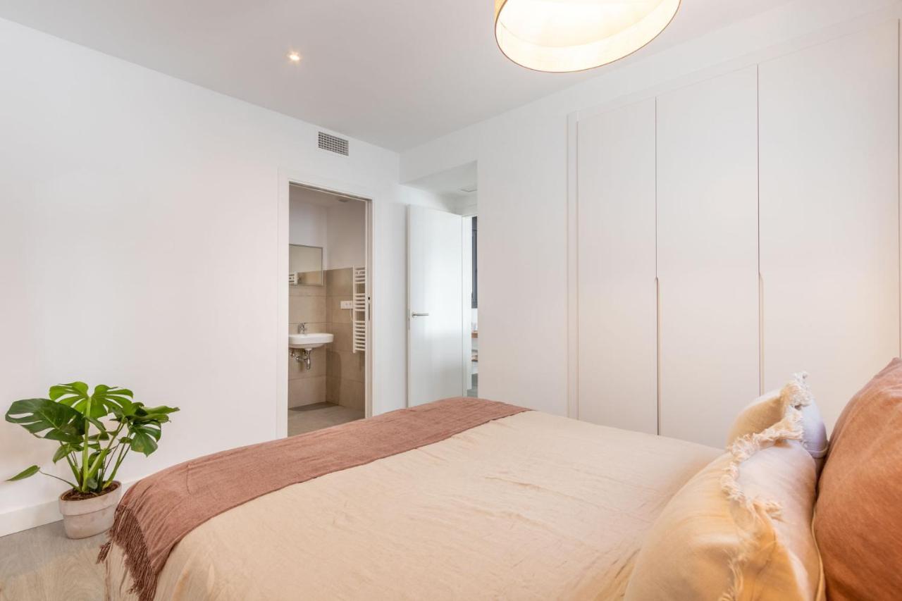 Minty Stay - San Julian Terrace Севилья Экстерьер фото